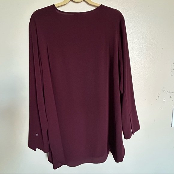 Vince Camuto Wine Simi-Sheer Blouse 2X - Picture 3 of 10
